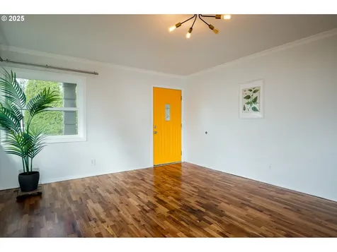 734 NE 120th Avenue Portland OR 97220