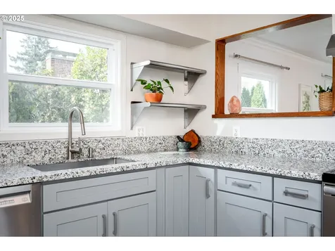 734 NE 120th Avenue Portland OR 97220
