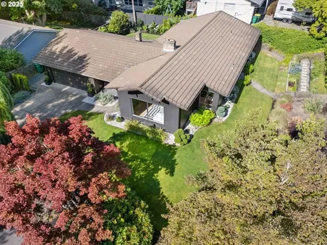 6585 SW 89th Place Portland OR 97223