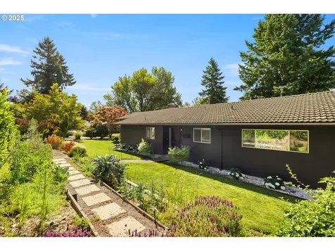 6585 SW 89th Place Portland OR 97223