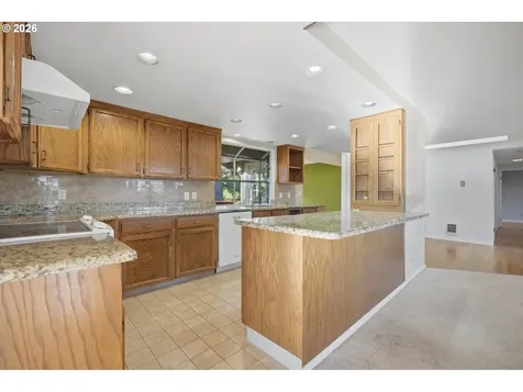 10241 NW 195th Avenue Hillsboro OR 97124