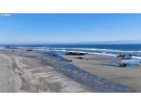 93830 Low Tide Drive Gold Beach OR 97444