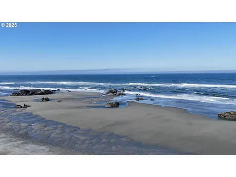 93830 Low Tide Drive Gold Beach OR 97444