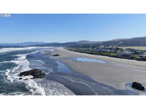 93830 Low Tide Drive Gold Beach OR 97444