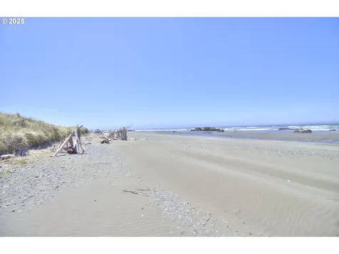 93830 Low Tide Drive Gold Beach OR 97444