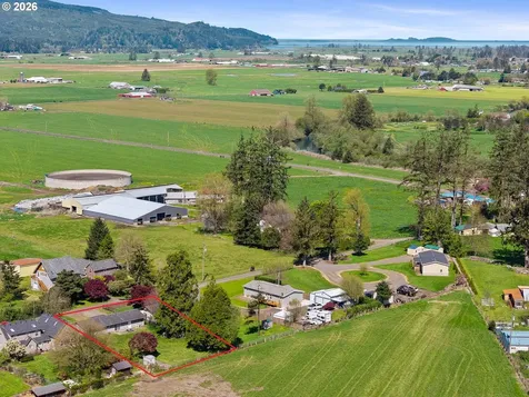 3195 Fitzpatrick Road Tillamook OR 97141