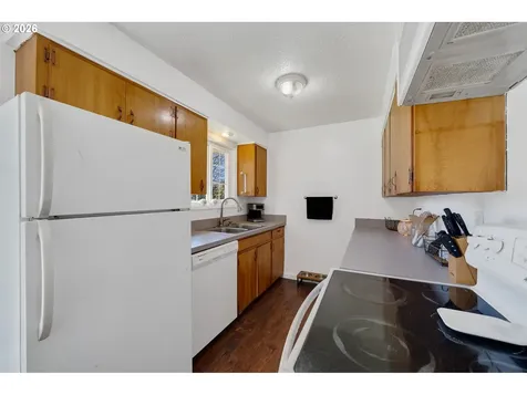 3195 Fitzpatrick Road Tillamook OR 97141