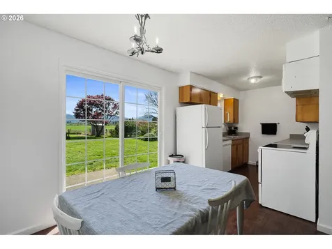 3195 Fitzpatrick Road Tillamook OR 97141