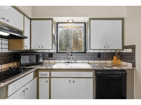 1408 Siskiyou Boulevard Medford OR 97504