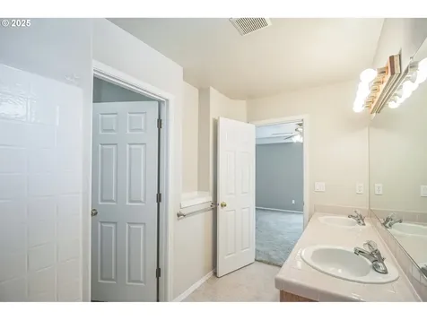 7509 SW Murray Street Wilsonville OR 97070