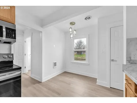 3507 Oak Street Longview WA 98632