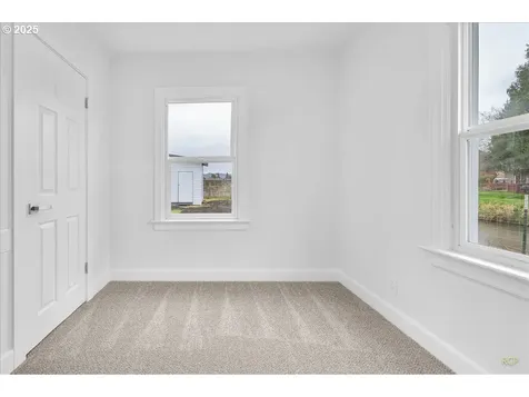 3507 Oak Street Longview WA 98632