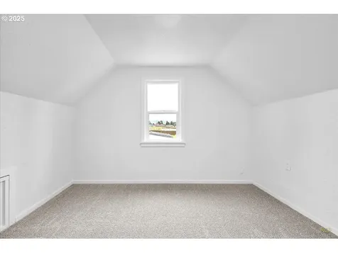 3507 Oak Street Longview WA 98632