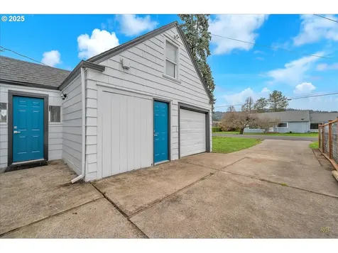 3507 Oak Street Longview WA 98632
