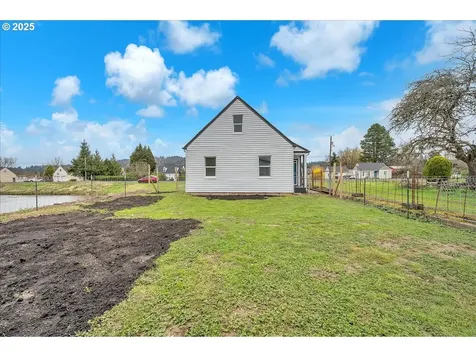 3507 Oak Street Longview WA 98632