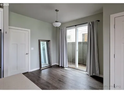 3732 SE Centifolia Avenue Hillsboro OR 97123