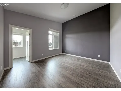 3732 SE Centifolia Avenue Hillsboro OR 97123
