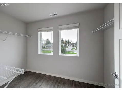 3732 SE Centifolia Avenue Hillsboro OR 97123