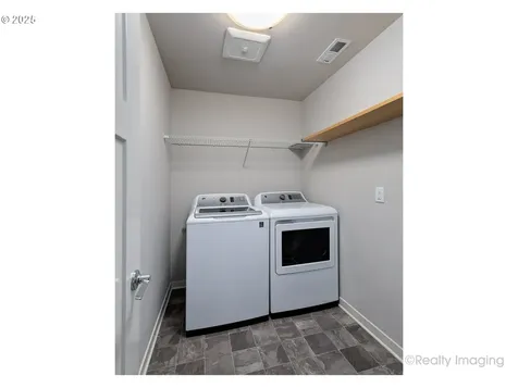 3732 SE Centifolia Avenue Hillsboro OR 97123