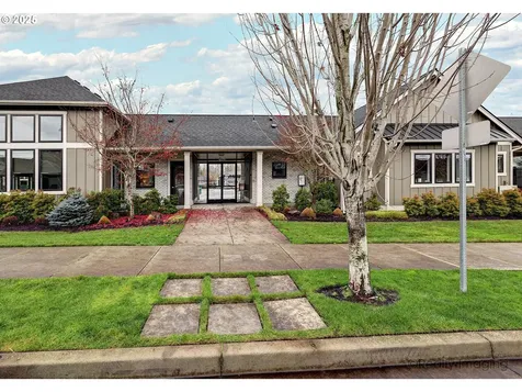 3732 SE Centifolia Avenue Hillsboro OR 97123
