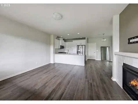 3732 SE Centifolia Avenue Hillsboro OR 97123
