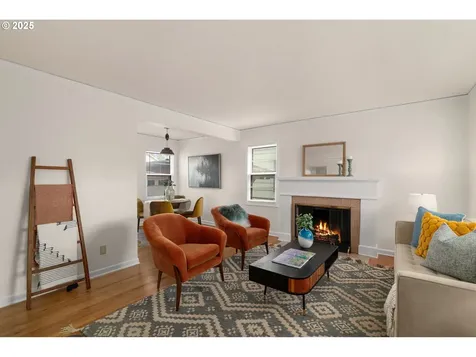 6356 N Omaha Avenue Portland OR 97217