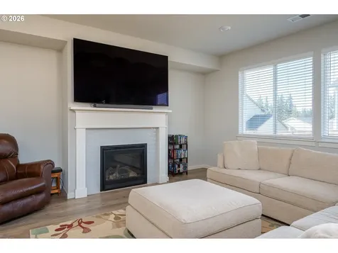 37451 Pink Street Sandy OR 97055