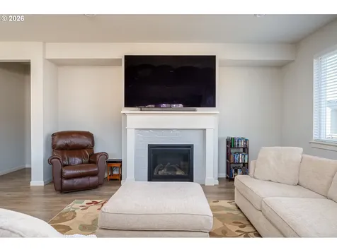37451 Pink Street Sandy OR 97055