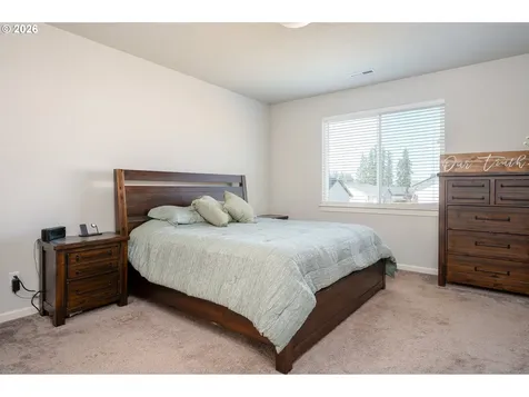 37451 Pink Street Sandy OR 97055