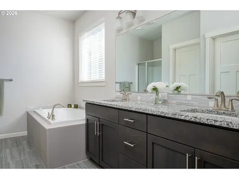 37451 Pink Street Sandy OR 97055