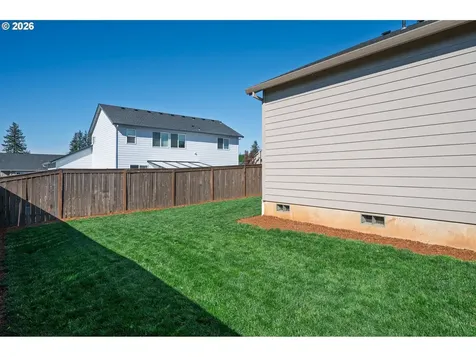 37451 Pink Street Sandy OR 97055