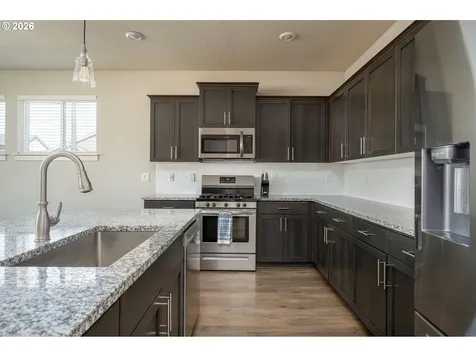 37451 Pink Street Sandy OR 97055