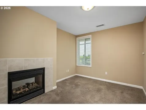 4884 NW Promenade Terrace Portland OR 97229