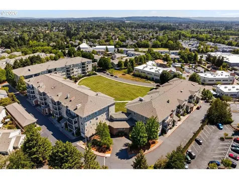 4884 NW Promenade Terrace Portland OR 97229