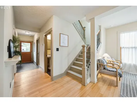 235 NE Jefferson Street Hillsboro OR 97124