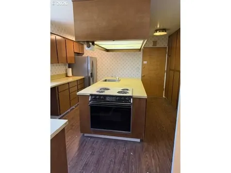 507 S 11th Avenue Cornelius OR 97113