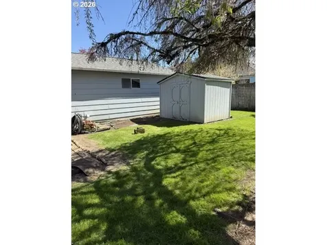 507 S 11th Avenue Cornelius OR 97113