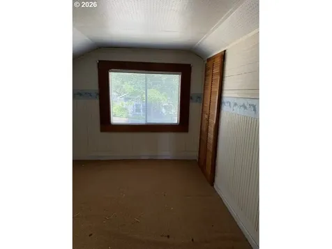 507 S 11th Avenue Cornelius OR 97113
