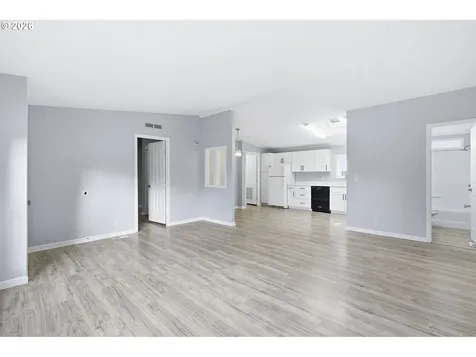 1503 N Hayden Island Drive Portland OR 97217