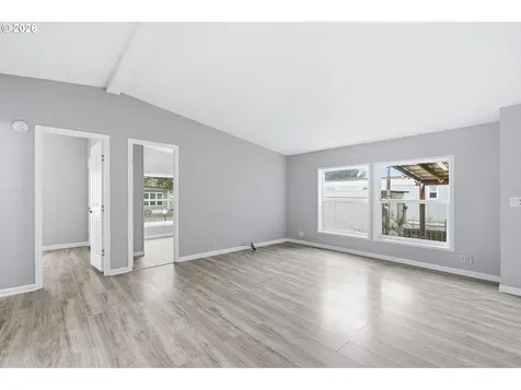 1503 N Hayden Island Drive Portland OR 97217