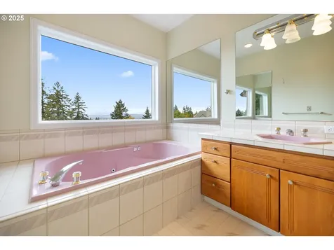 9109 SW 180th Place Beaverton OR 97007