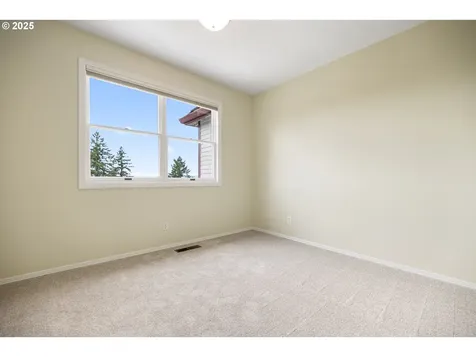 9109 SW 180th Place Beaverton OR 97007