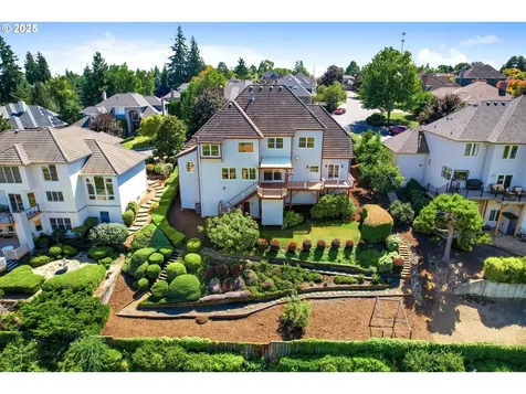 9109 SW 180th Place Beaverton OR 97007