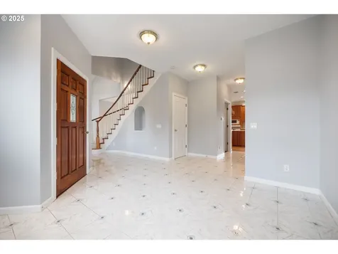 9109 SW 180th Place Beaverton OR 97007