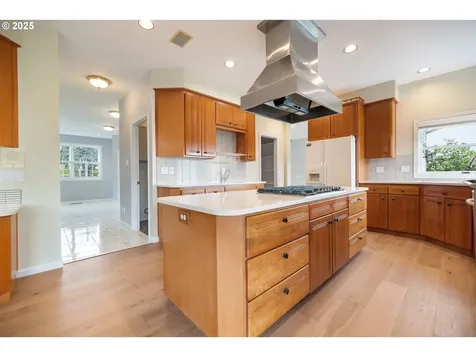 9109 SW 180th Place Beaverton OR 97007