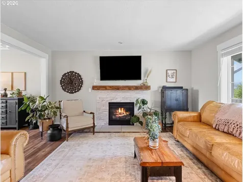 2727 Harvest Court Forest Grove OR 97116