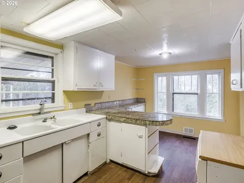 3705 NE 152nd Avenue Portland OR 97230