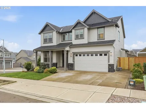 11936 Skellenger Way Oregon City OR 97045