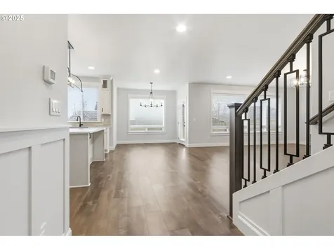 11936 Skellenger Way Oregon City OR 97045