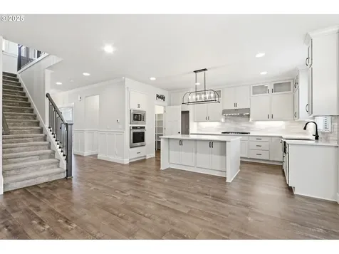 11936 Skellenger Way Oregon City OR 97045